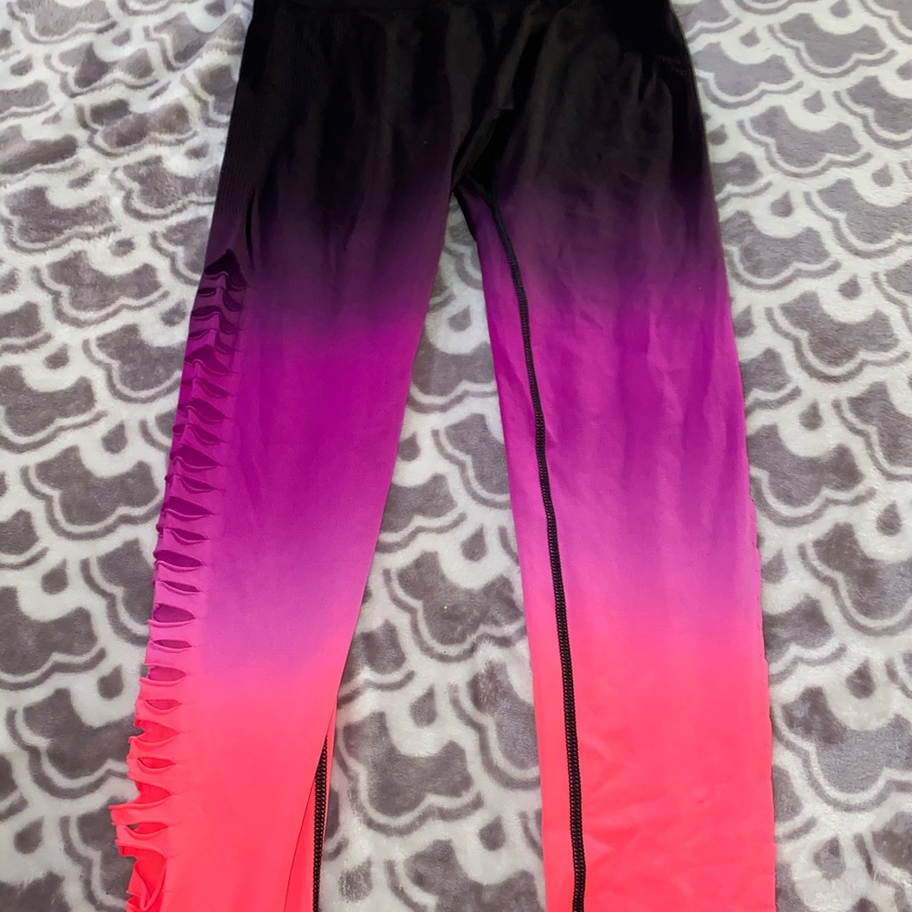 VS pink leggings🛍
